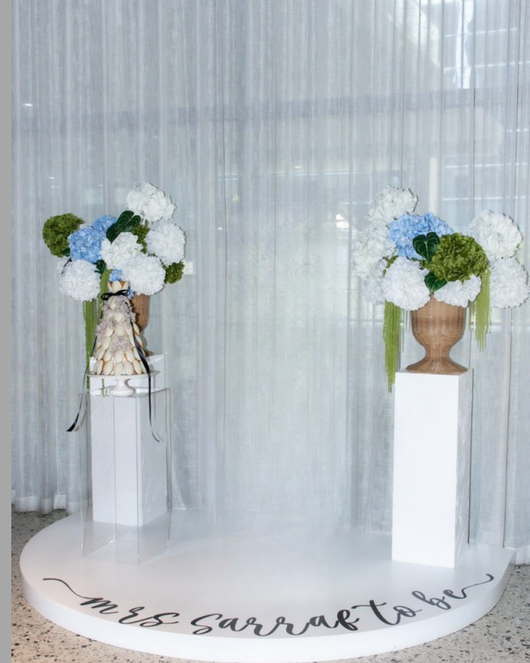 HIRE - Rattan urn