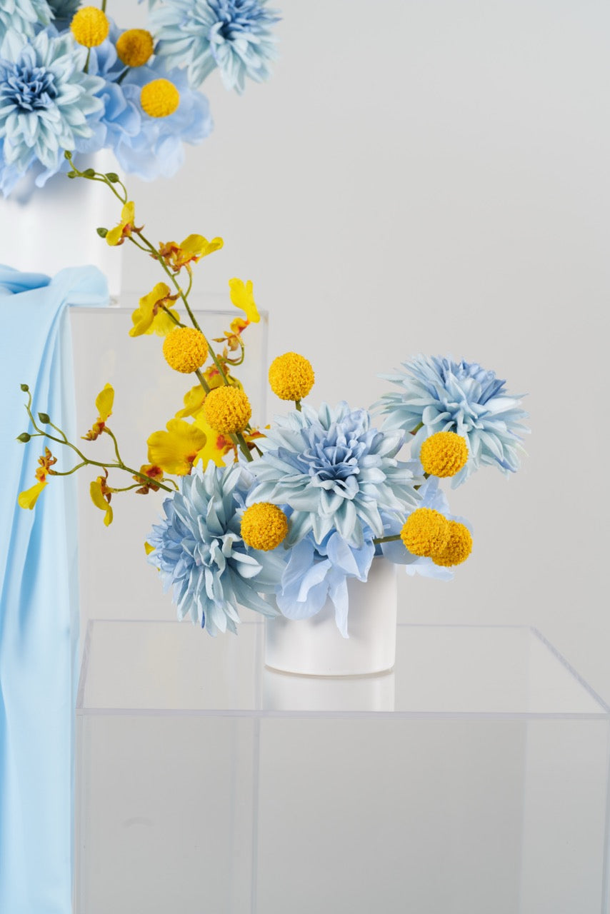 Amalfi Mini Floral Arrangement