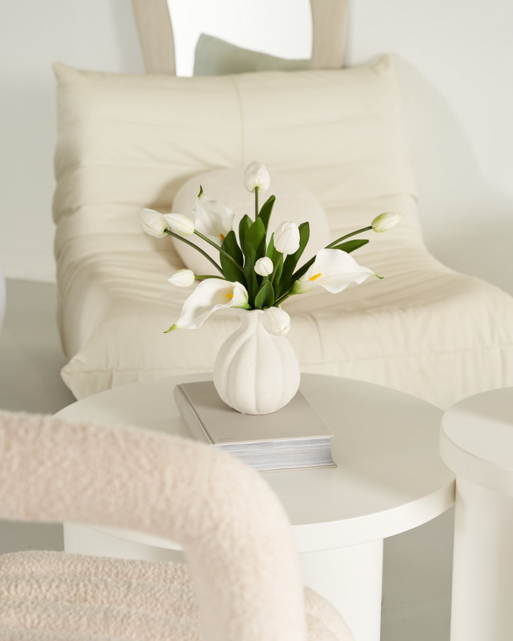 Lale Floral Arrangement (White Vase)