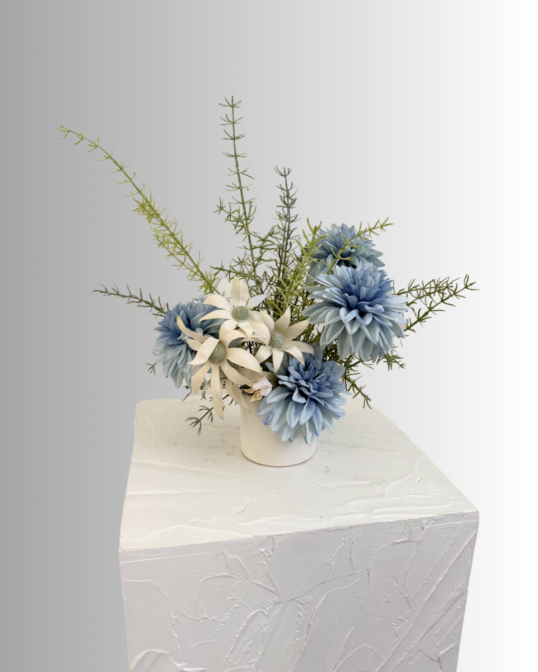 Frost Mini Floral Arrangement