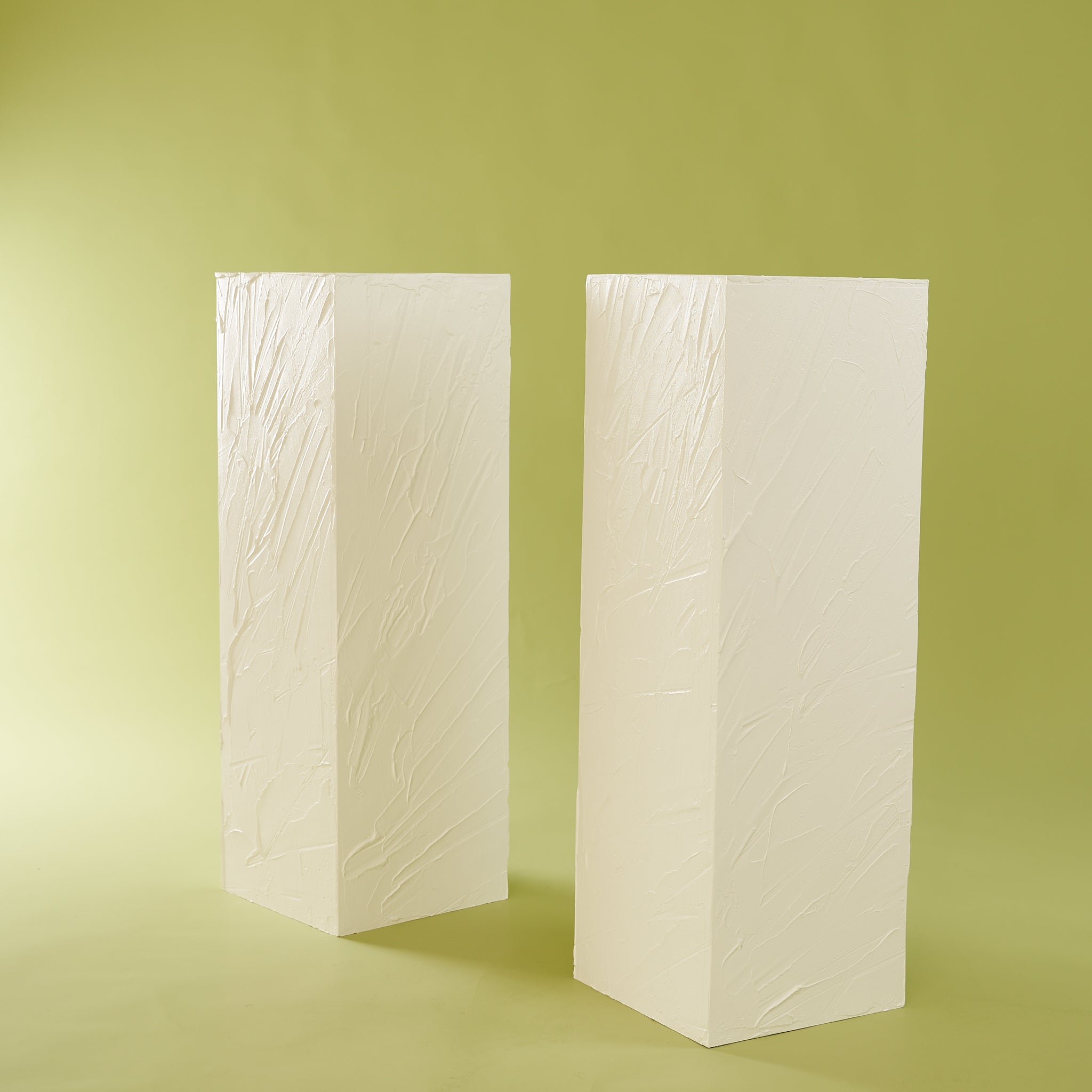 [Hire] Textured Plinth Set