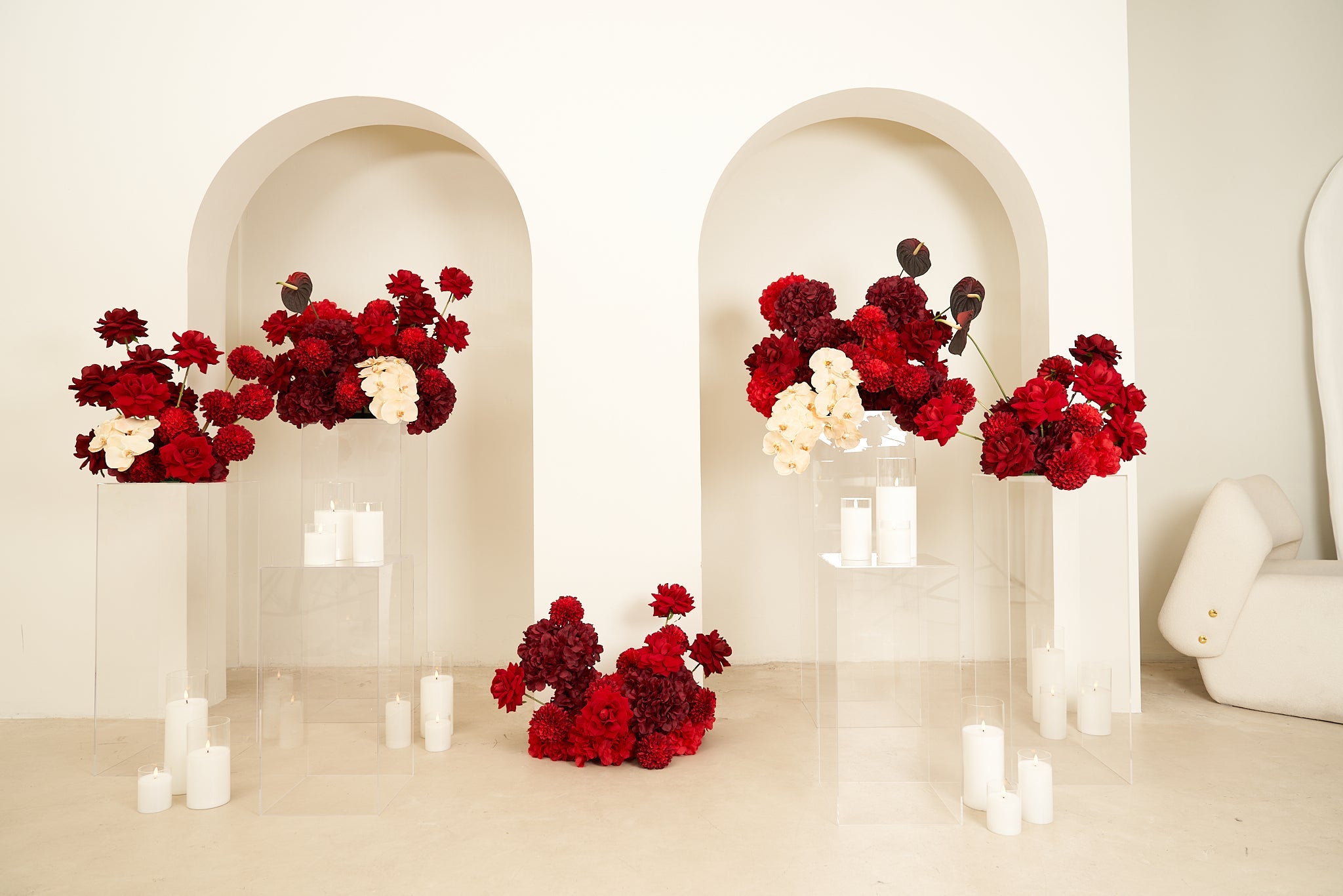 [Hire] Red Romance Floral Arrangements